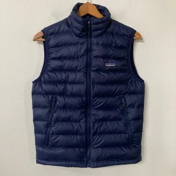 Patagonia Down Sweater Vest in Navy